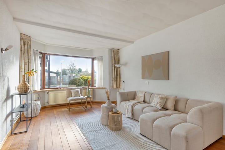 Photo 5 of Besançonlaan 8