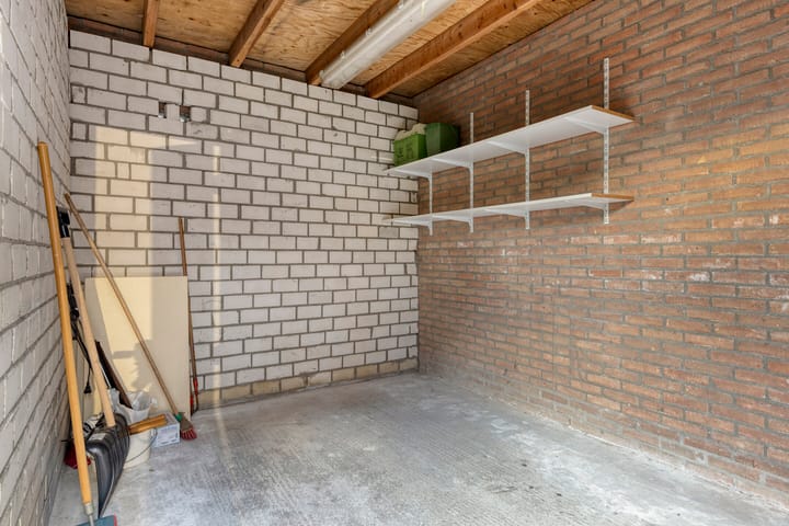 Photo 23 of Besançonlaan 8