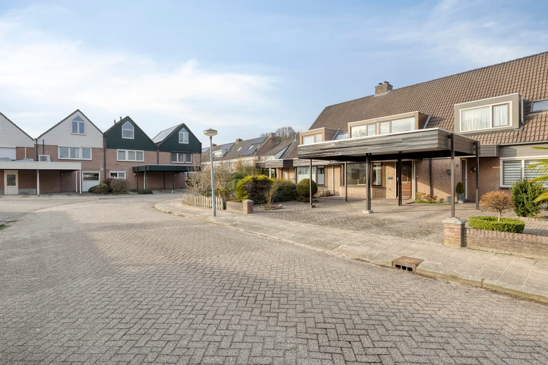 Photo 28 of Besançonlaan 8