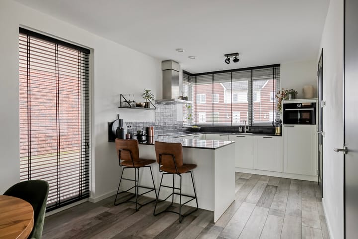 Foto 15 van Meester Bakxstraat 14