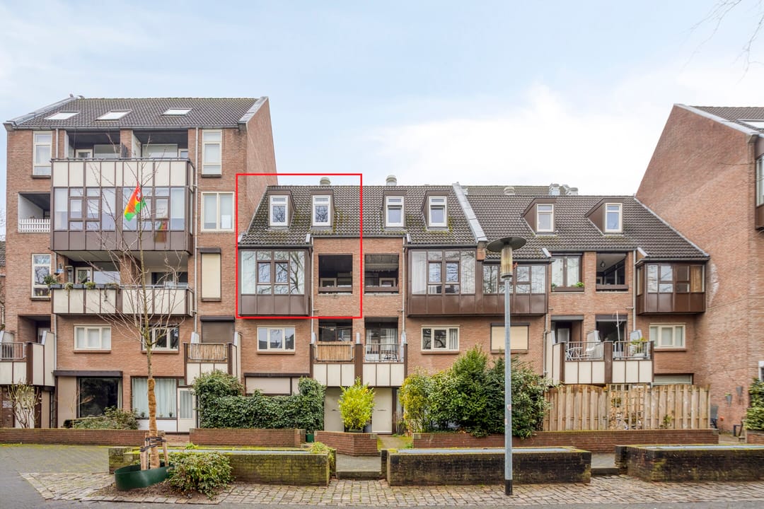Photo 1 of Hoograamstraat 134