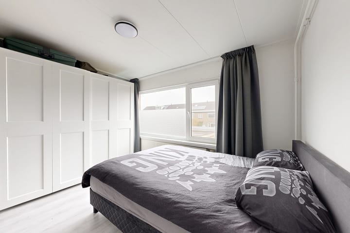 Photo 24 of Graaf Florisstraat 20