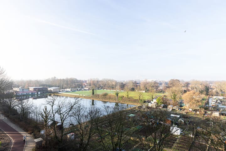 Photo 4 of Sperwerstraat 42