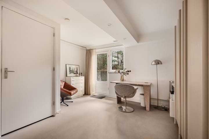 Photo 24 of Mr. H. Enschedéweg 5-B