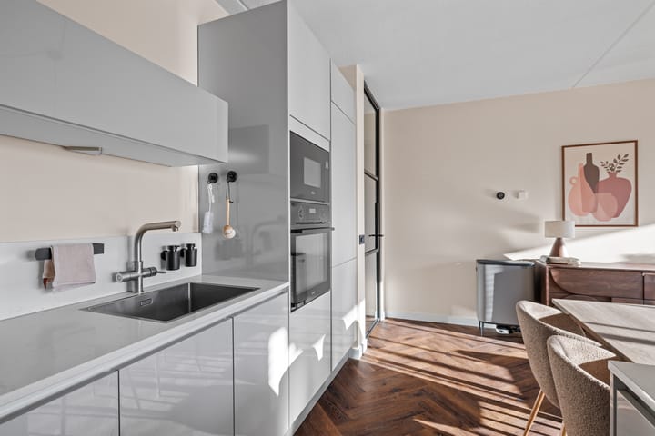 Foto 23 van Louis Armstronglaan 690