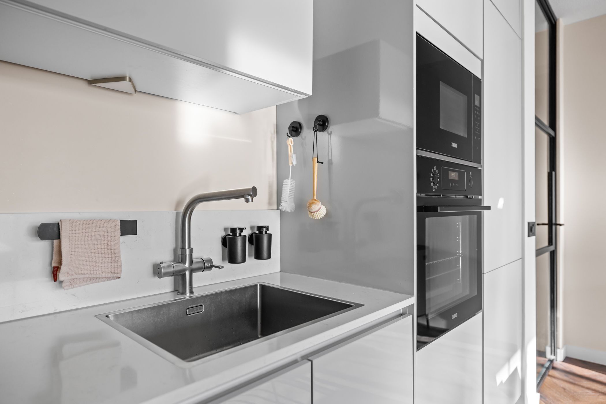 Photo 24 of Louis Armstronglaan 690