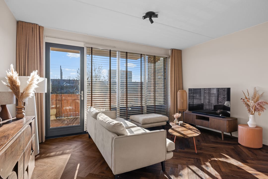 Photo 28 of Louis Armstronglaan 690