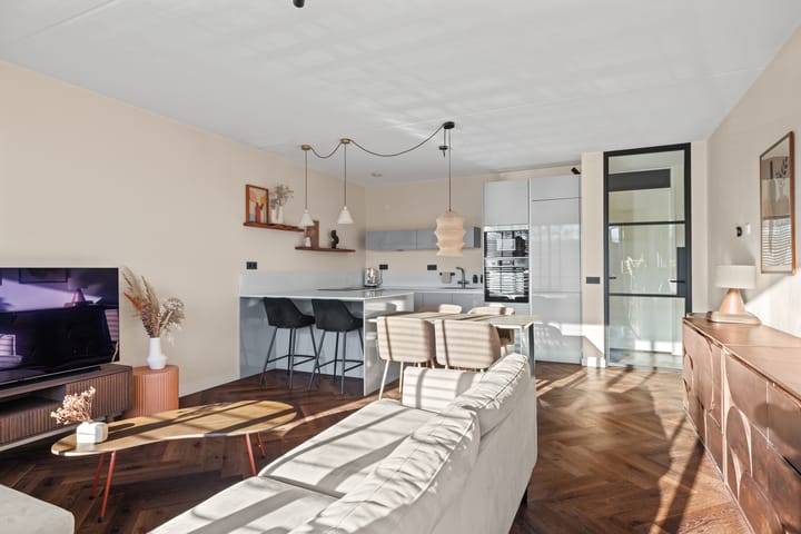 Foto 34 van Louis Armstronglaan 690