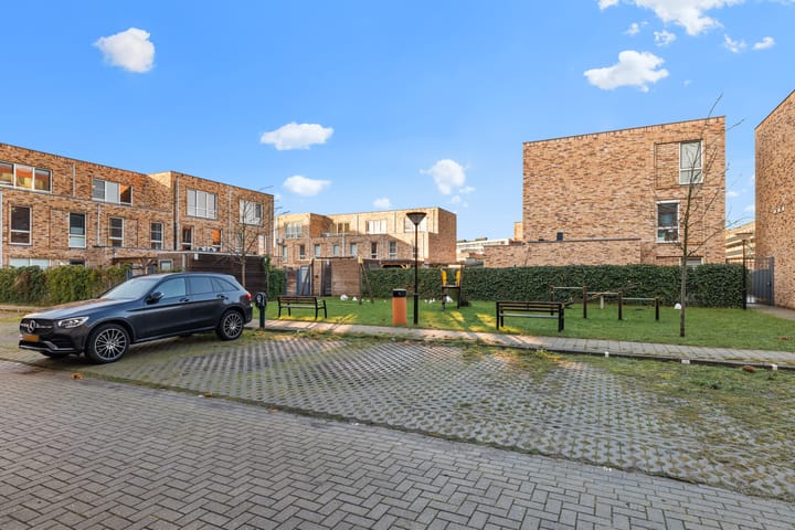 Foto 38 van Louis Armstronglaan 690