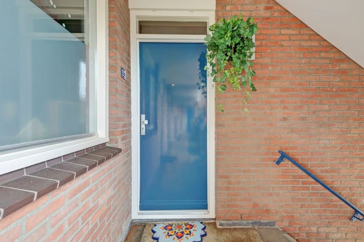 Photo 32 of Condor 57