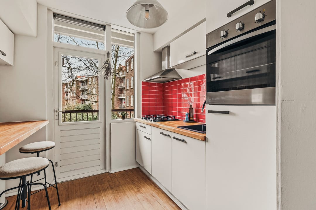 Foto 8 van Van Linschotenstraat 27