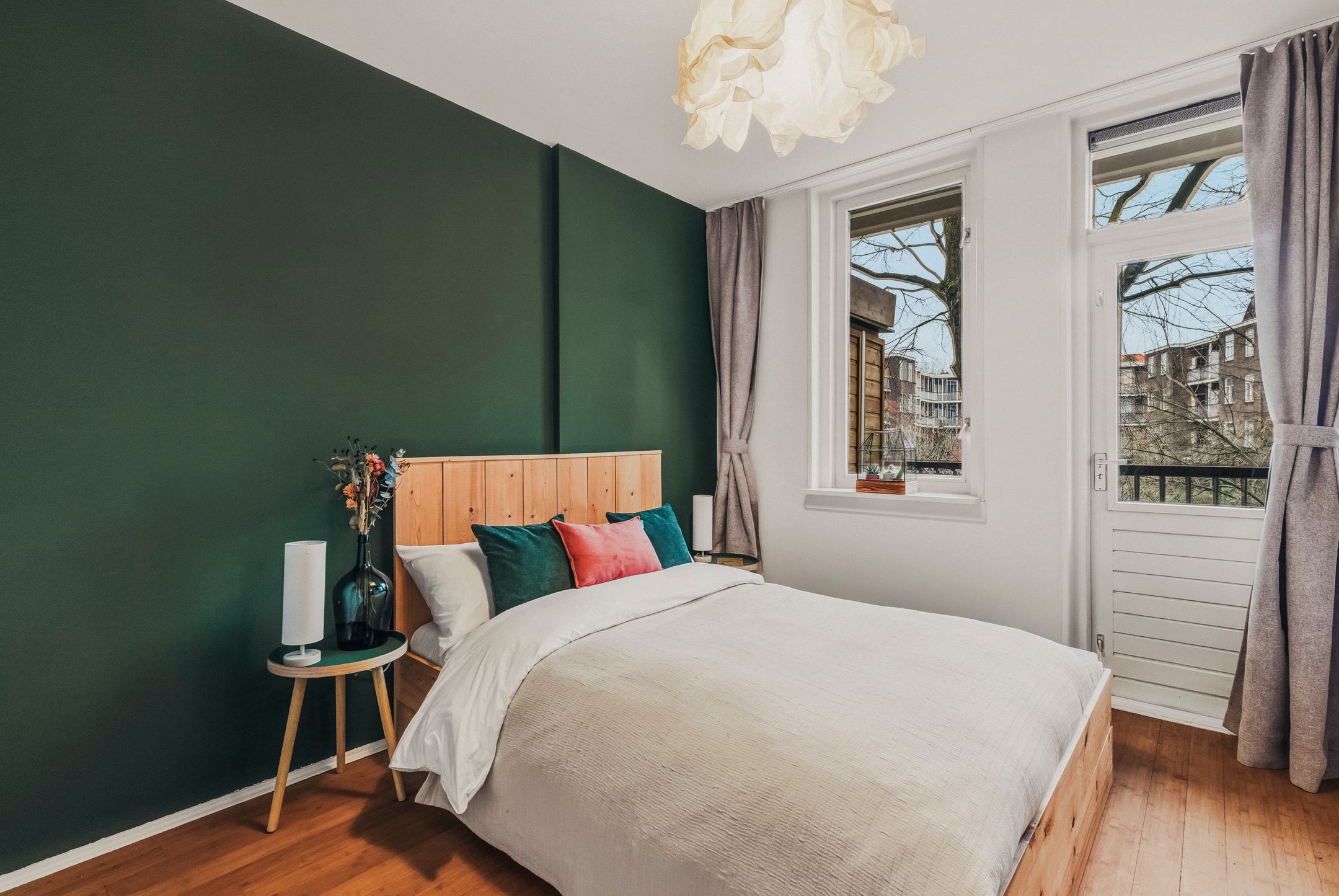 Foto 15 van Van Linschotenstraat 27