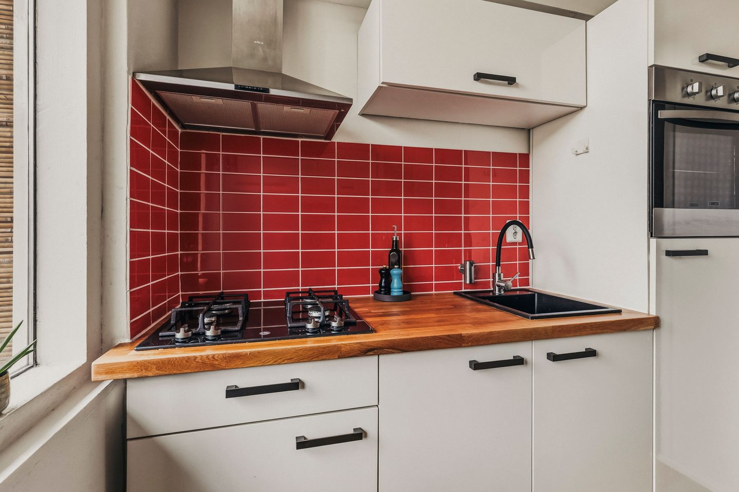 Foto 10 van Van Linschotenstraat 27