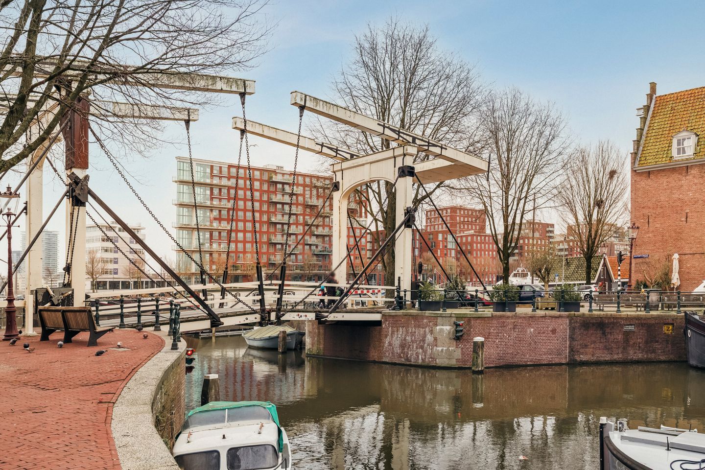 Foto 25 van Van Linschotenstraat 27