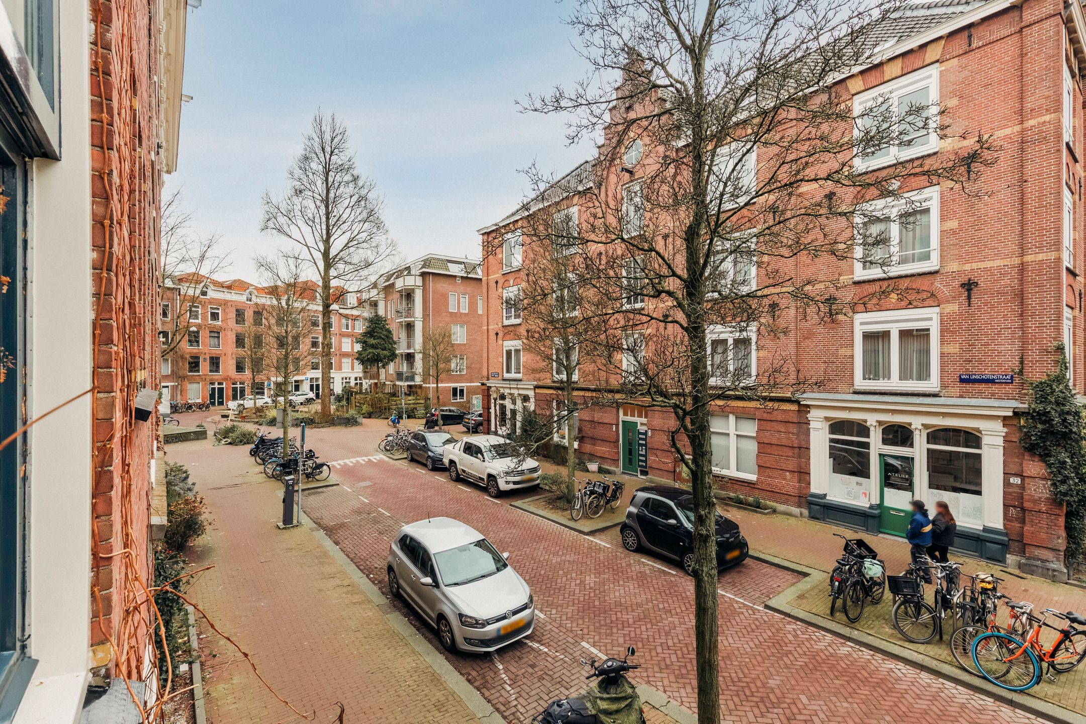 Foto 21 van Van Linschotenstraat 27