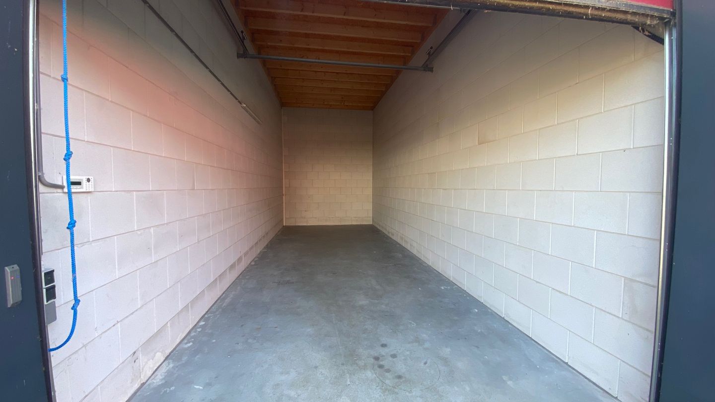 Bekijk foto 5 van Mathenessestraat 43