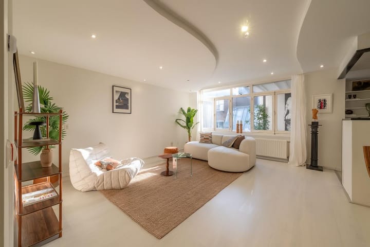 Photo 2 of Pieter Jacobszstraat 10-E