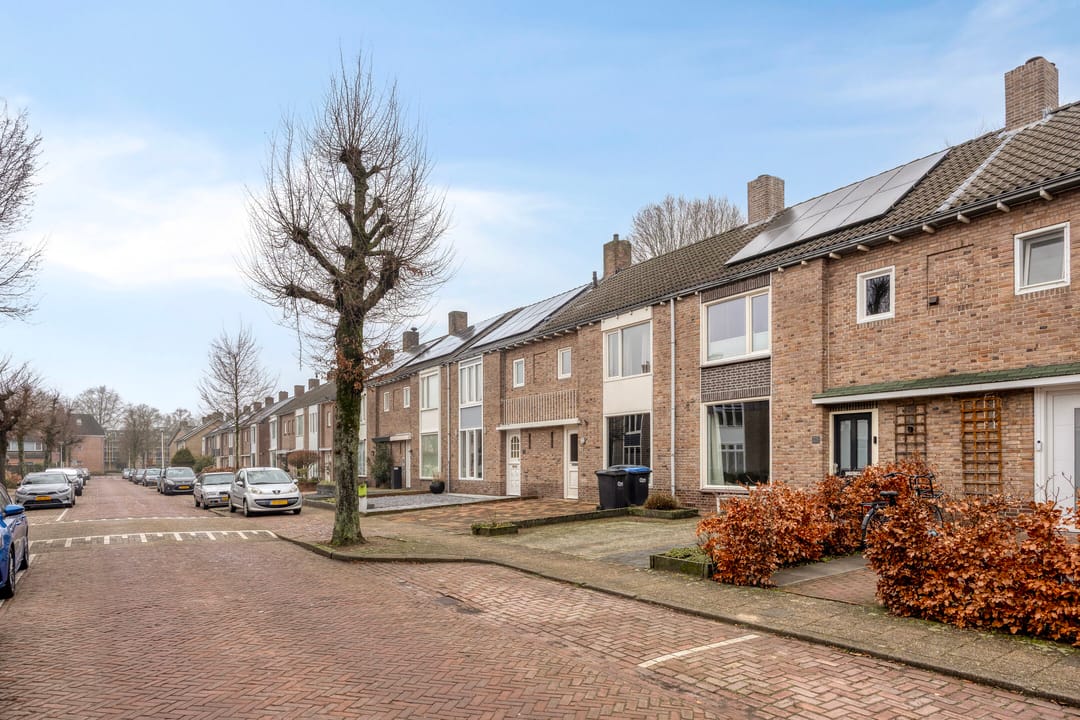 Foto 7 van Den Haas 25