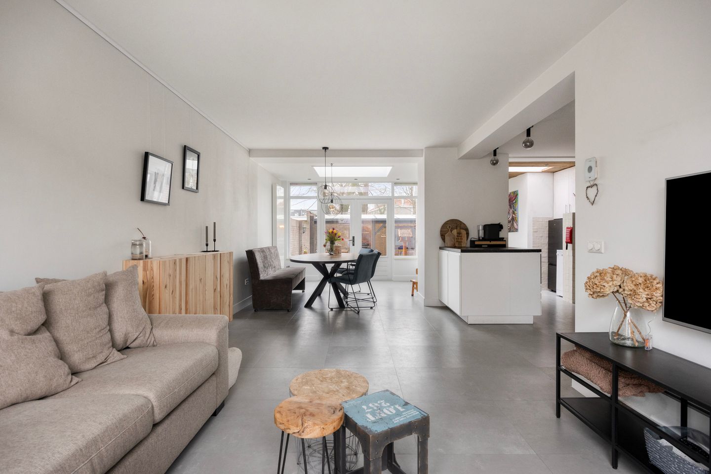 Foto 14 van Den Haas 25