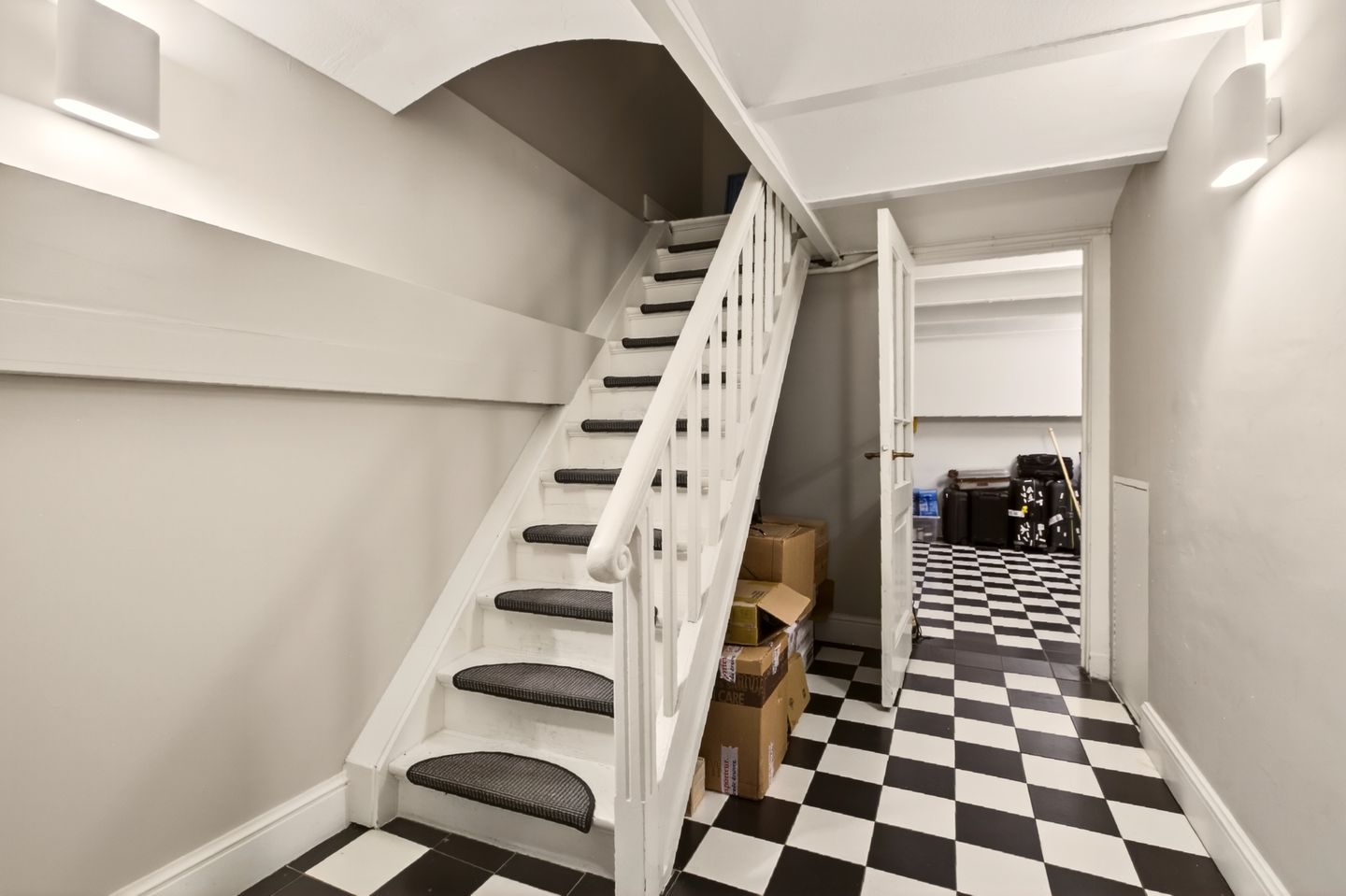 Foto 44 van Frans van Mierisstraat 131-H