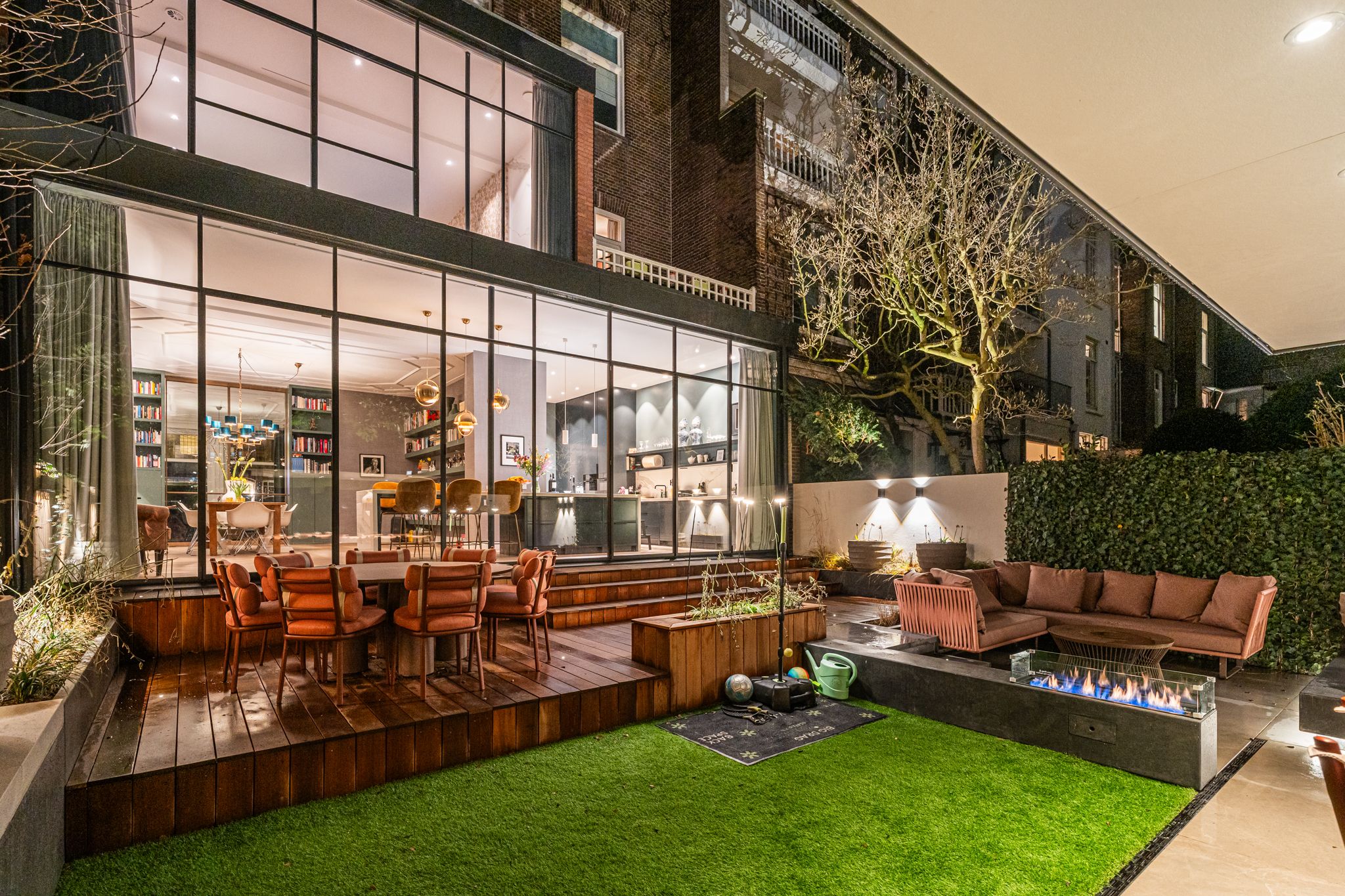 Foto 48 van Frans van Mierisstraat 131-H