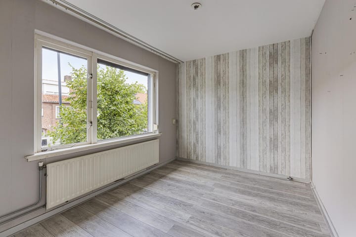 Photo 19 of Dr. Struyckenstraat 133