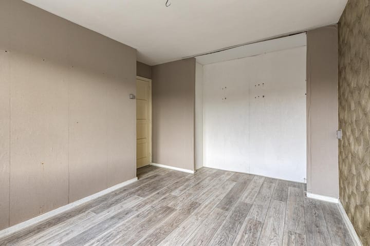 Photo 18 of Dr. Struyckenstraat 133