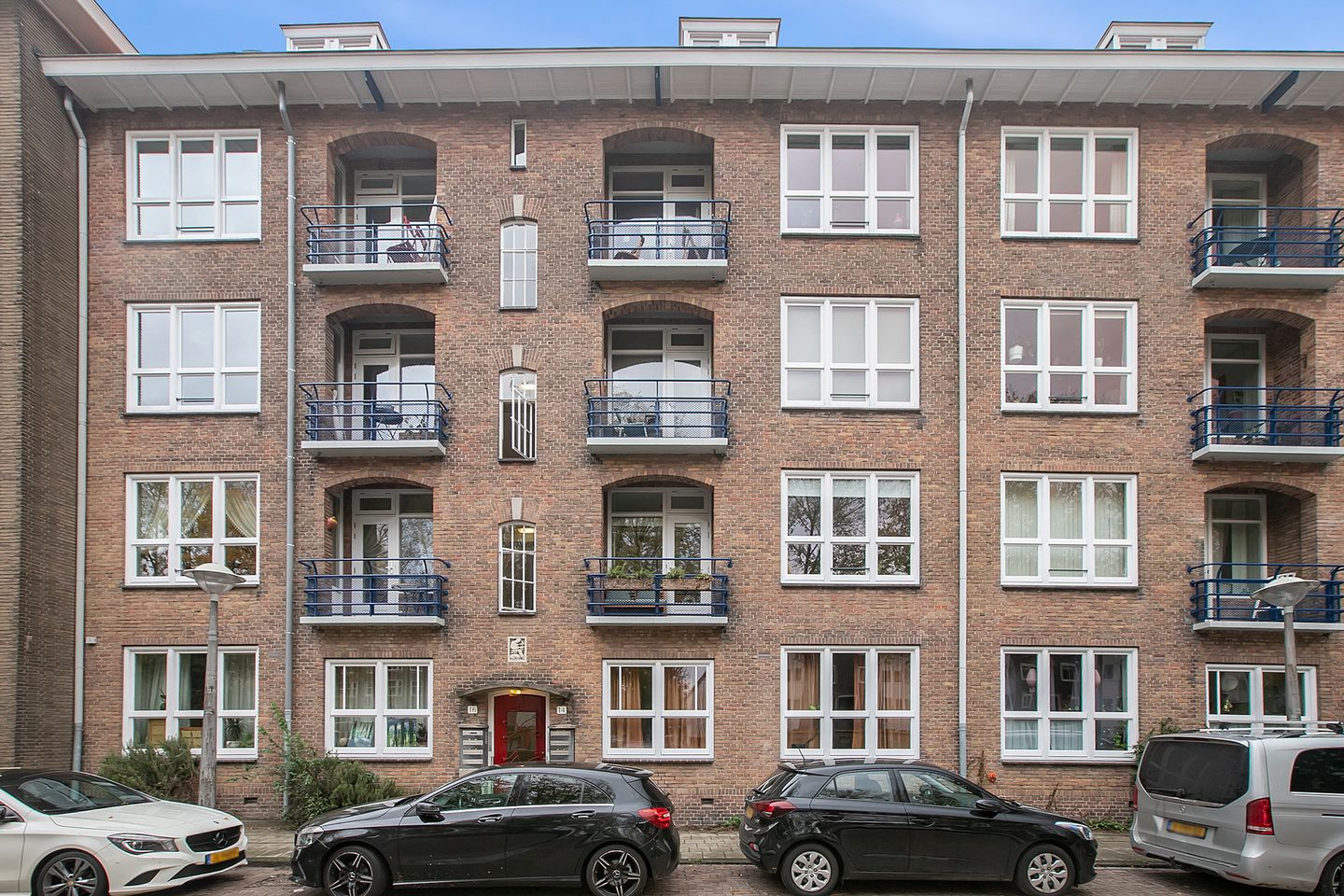 Photo 4 of Postjeskade 14-1