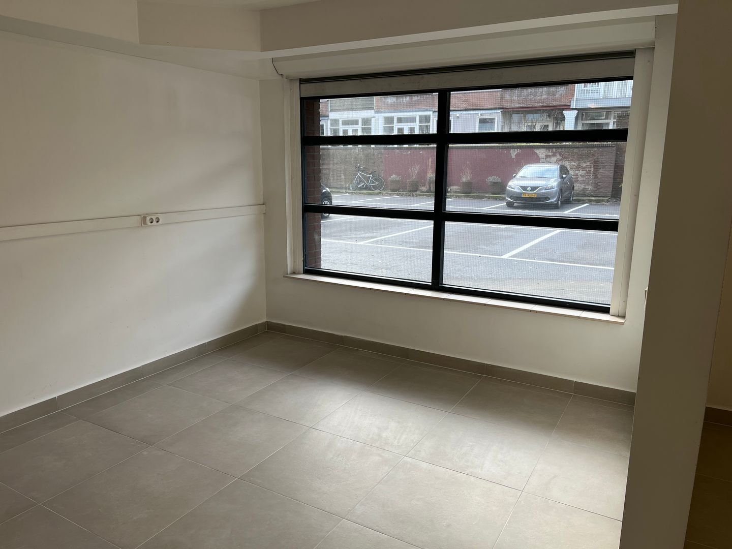 View photo 4 of Elektroweg 124