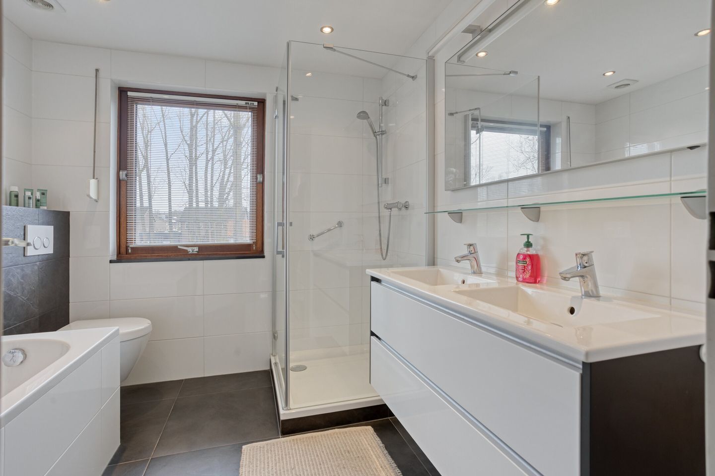 Foto 5 van Brabis 19