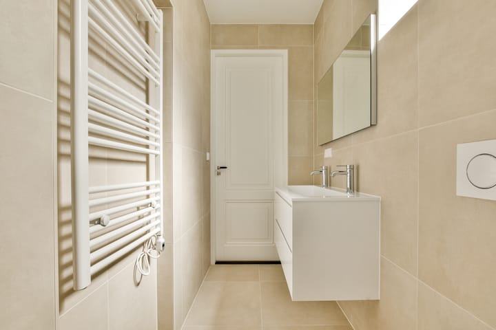 Foto 10 van Linnaeusparkweg 142-2