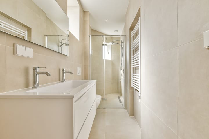 Foto 11 van Linnaeusparkweg 142-2