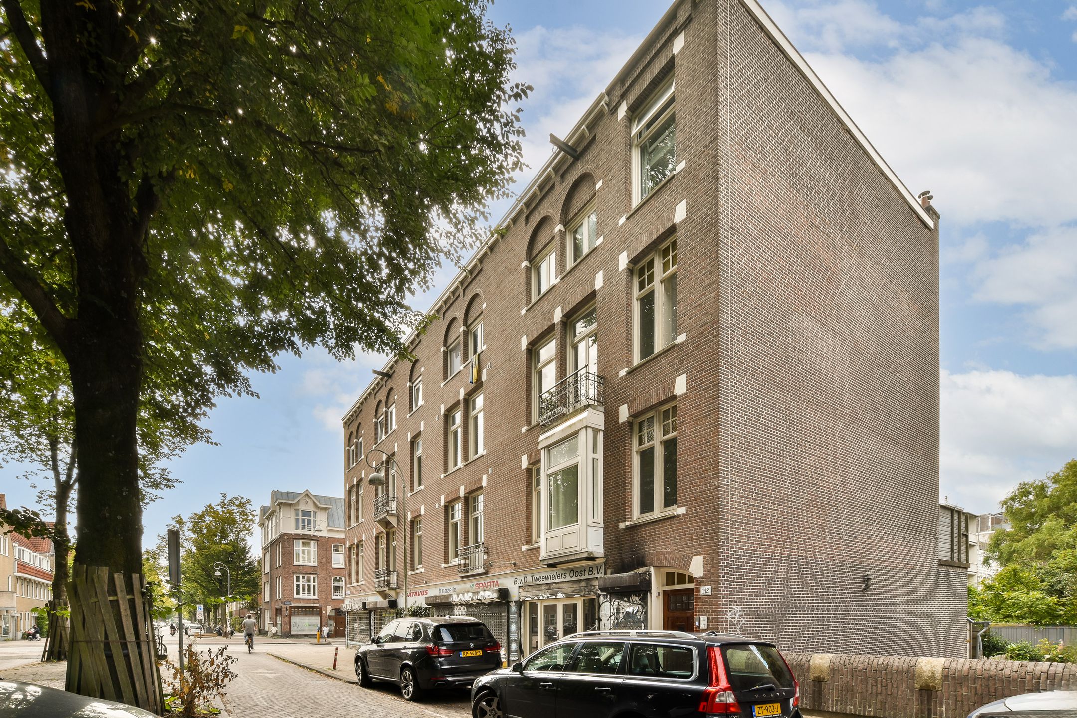 Foto 15 van Linnaeusparkweg 142-2