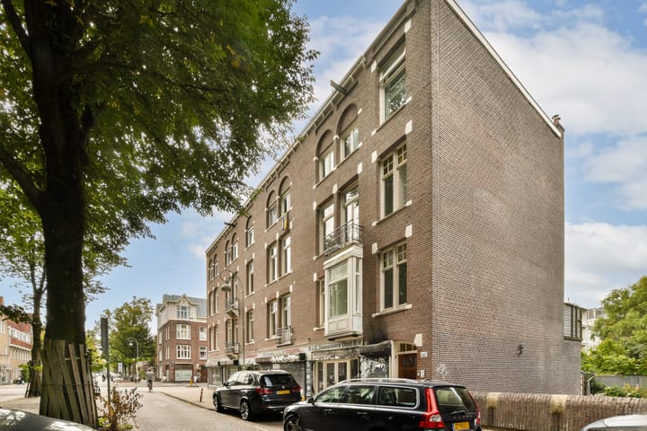 Foto 15 van Linnaeusparkweg 142-2