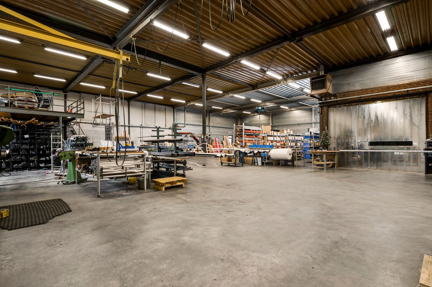 Bekijk foto 3 van Gebbelsweg 14