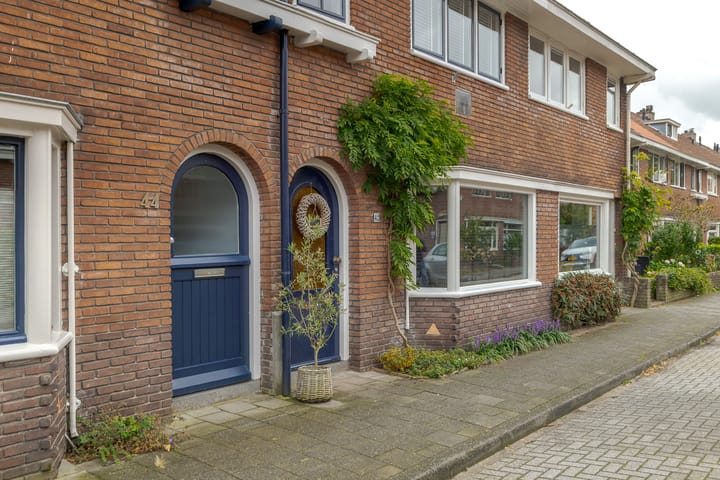 Photo 7 of De Genestetstraat 42