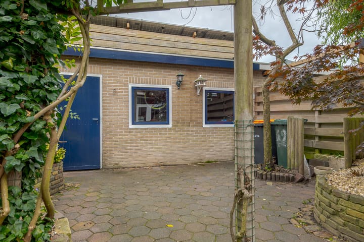 Photo 28 of De Genestetstraat 42