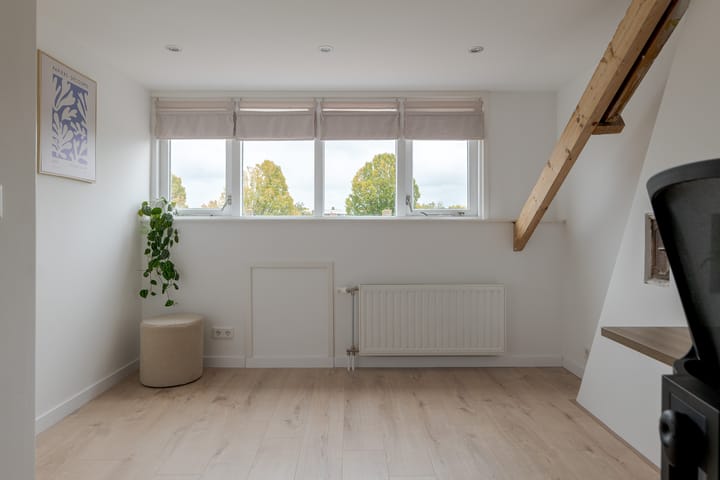 Photo 45 of De Genestetstraat 42