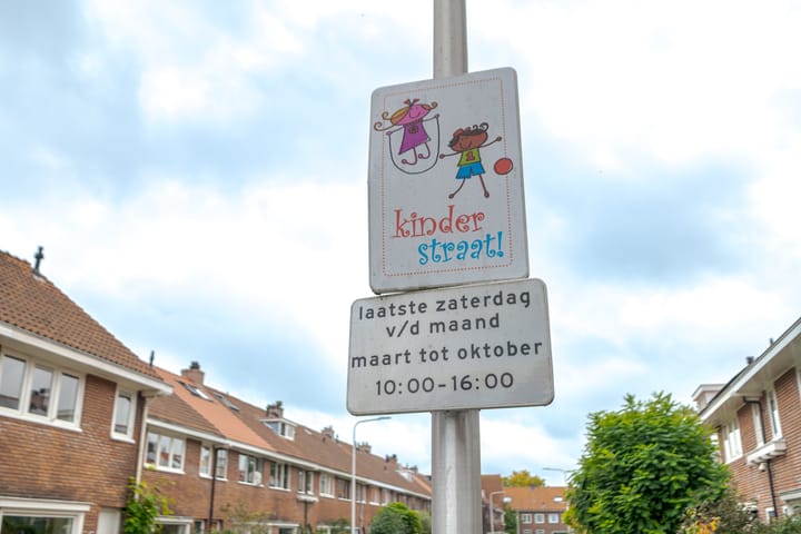 Photo 49 of De Genestetstraat 42