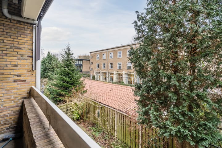 Foto 16 van Jennerstraat 25