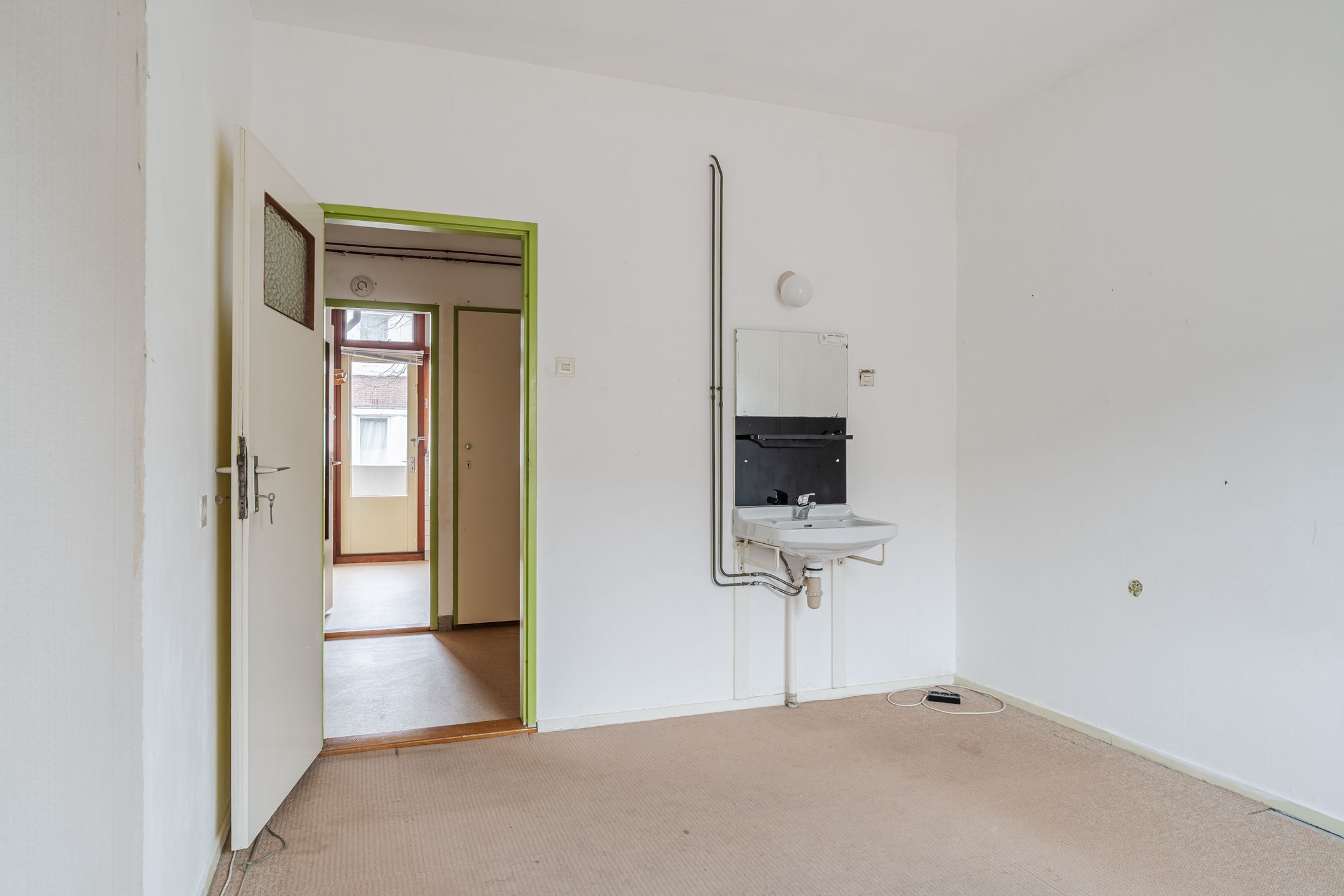 Photo 21 of Jennerstraat 25