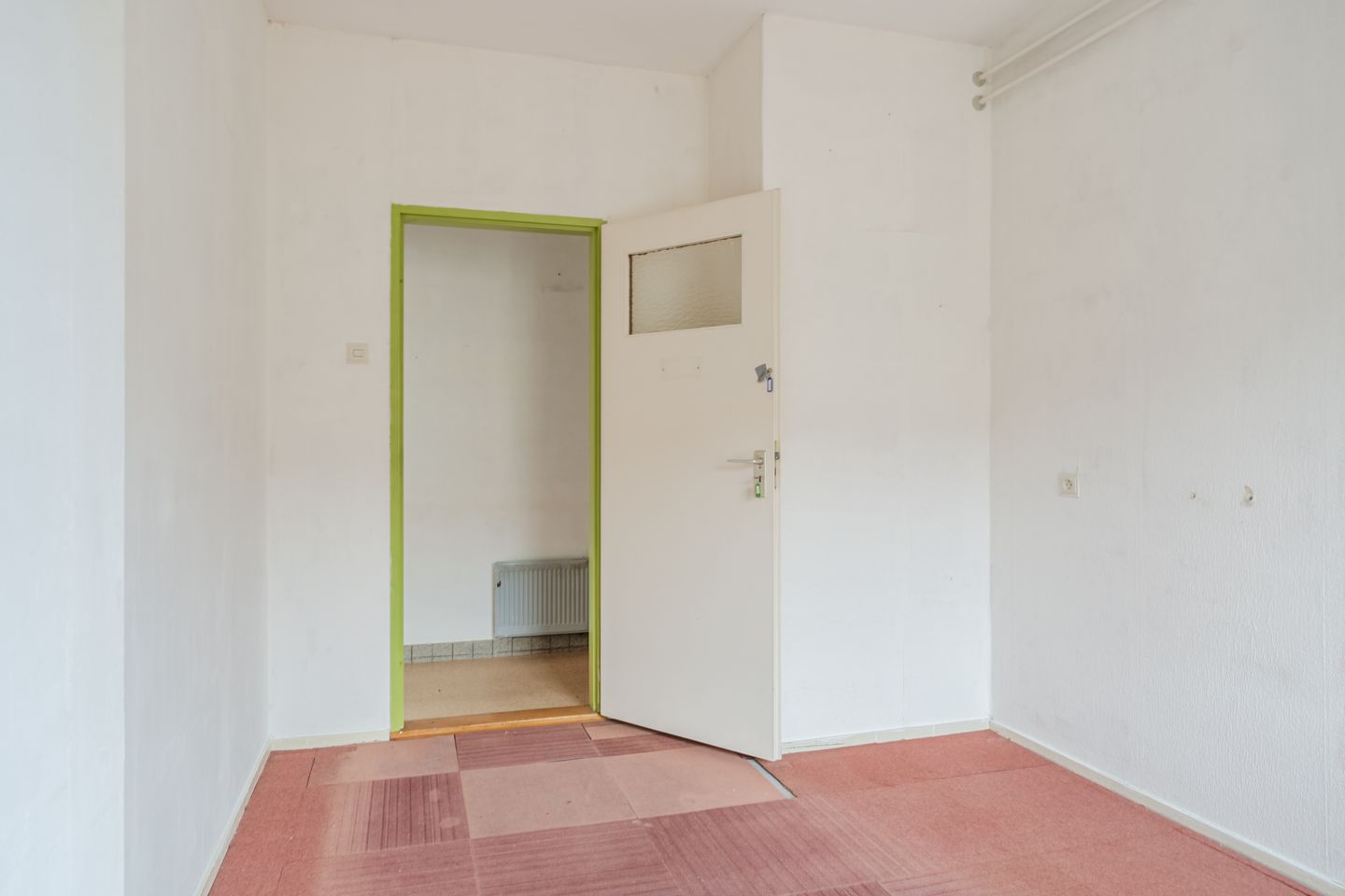 Photo 25 of Jennerstraat 25