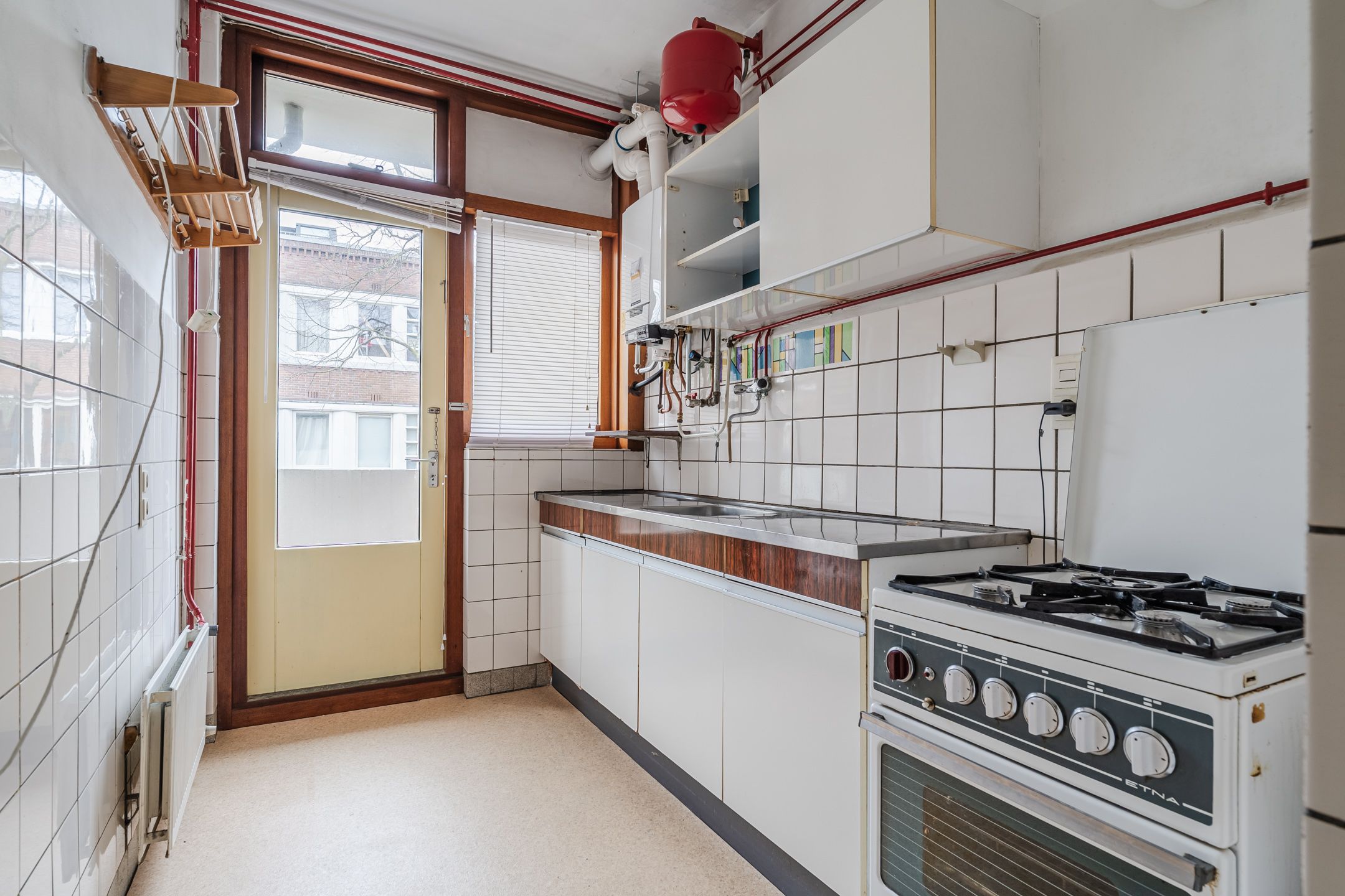 Photo 18 of Jennerstraat 25