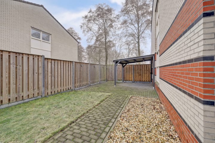 Foto 37 van Biezeveld 13