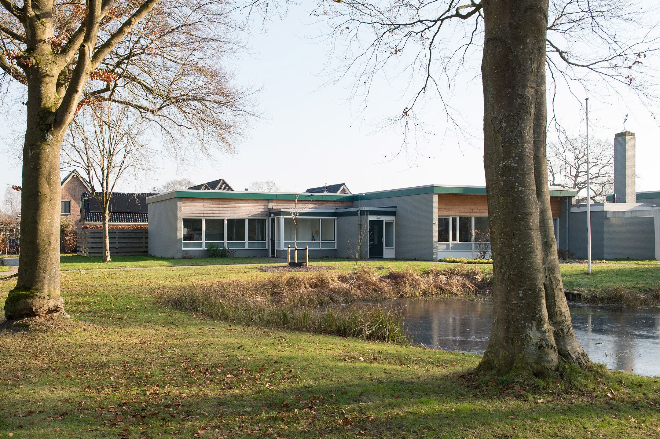 Photo 6 of Burg. Gaarlandtlaan 20