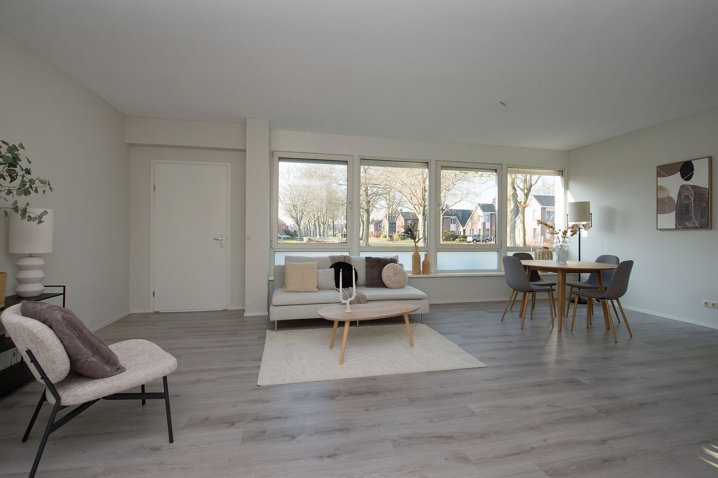 Photo 10 of Burg. Gaarlandtlaan 20