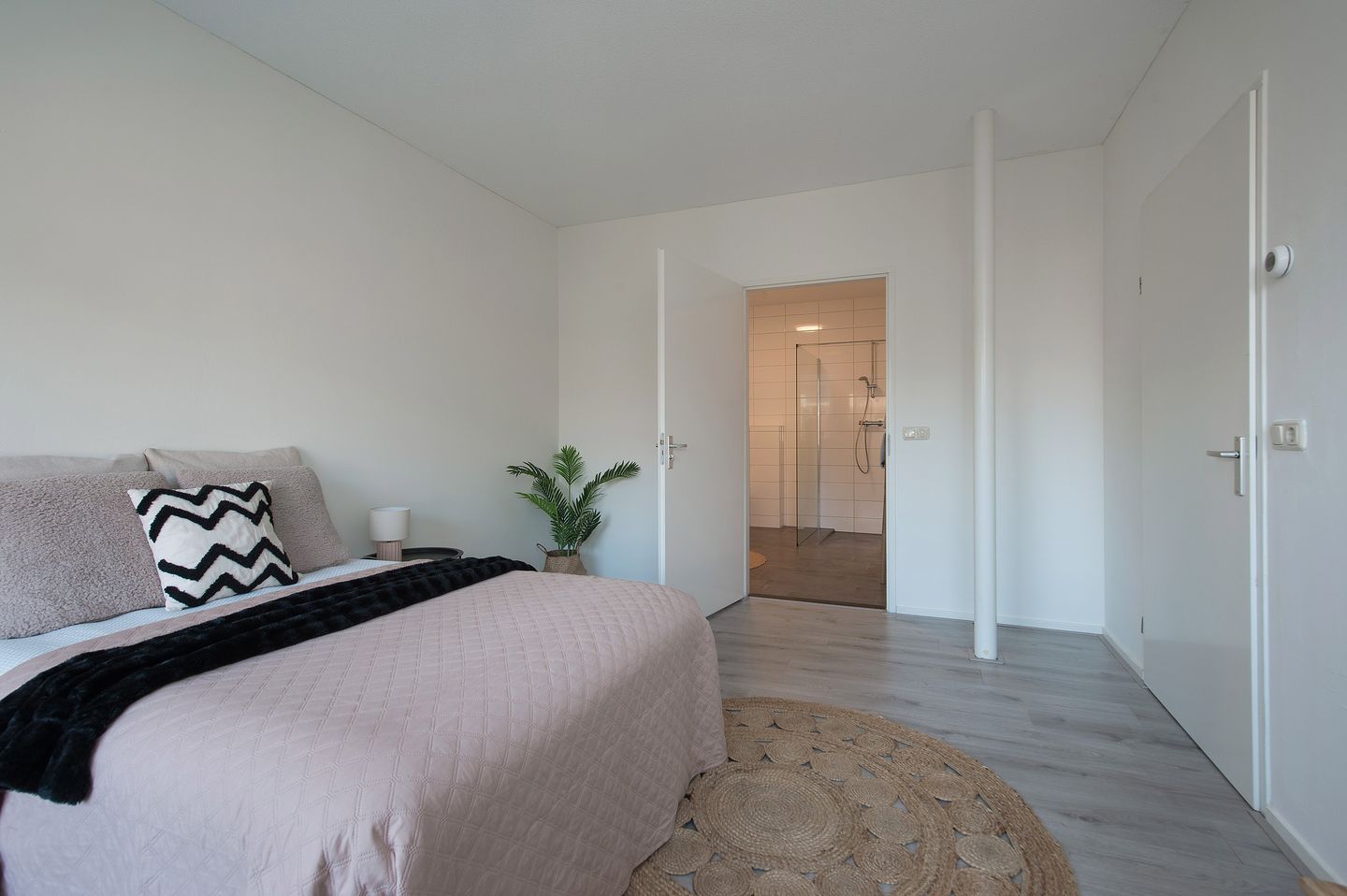 Photo 20 of Burg. Gaarlandtlaan 20