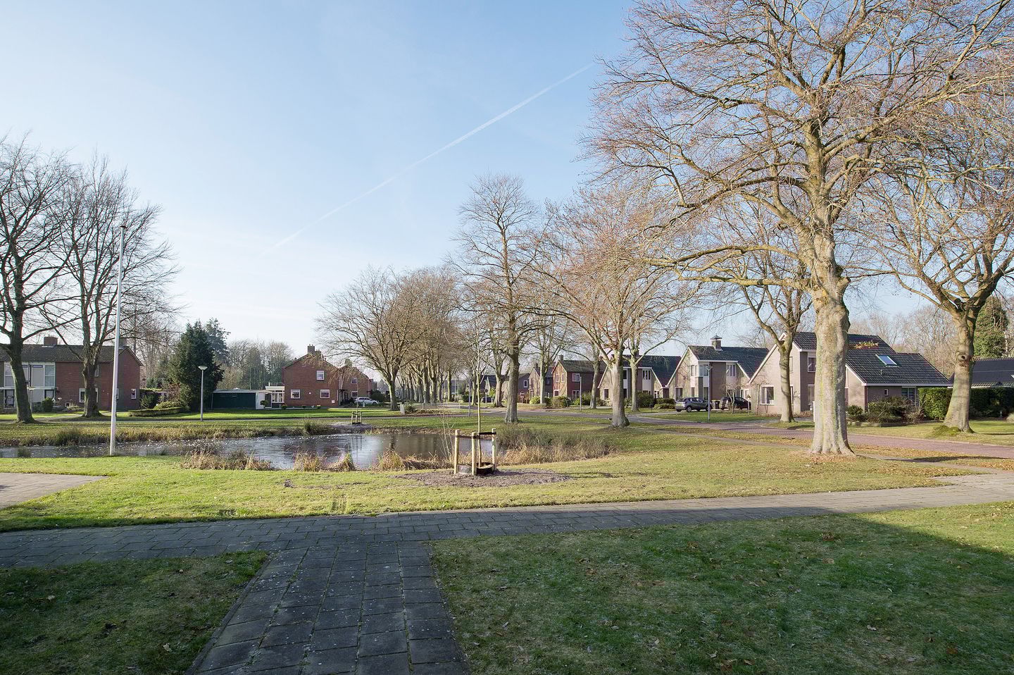 Photo 40 of Burg. Gaarlandtlaan 20