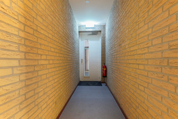 Photo 9 of Baroniestraat 46-03