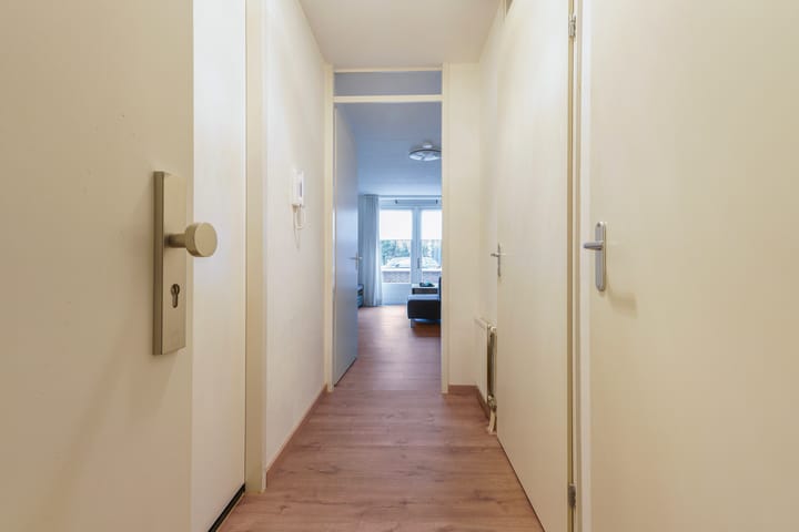 Photo 11 of Baroniestraat 46-03